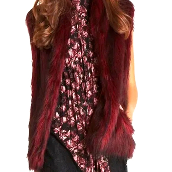 BCBGeneration Jackets & Blazers - Faux Fur Vest BCBGeneration Maroon & Black XXSmall NWT